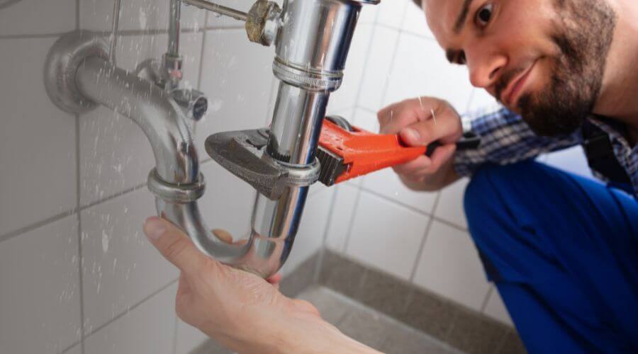 Professional same day plumber services in State Center, IA